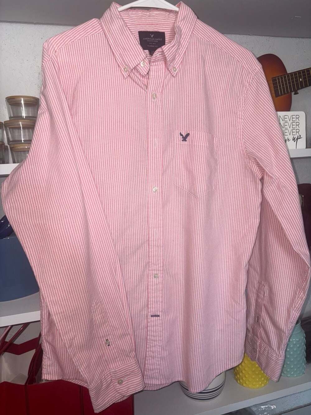 American Eagle Classic Fit Pink White Striped  Oxford Shirt Men's Large